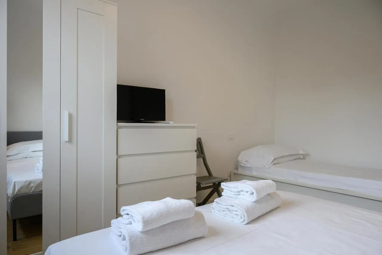 Sapiti Modern By Mmega Apartment Florence 0*,  Italy