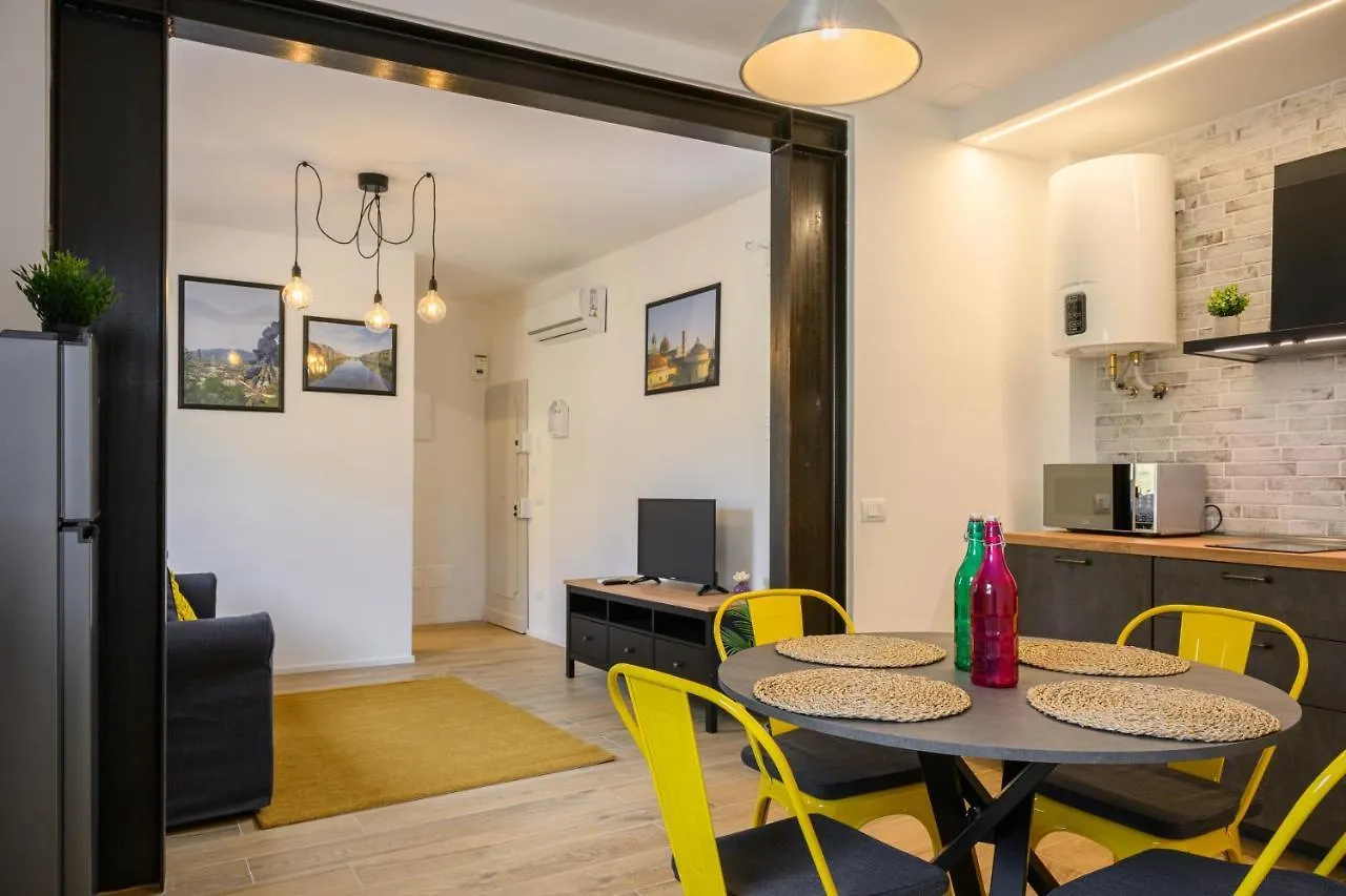 Sapiti Modern By Mmega Apartment Florence